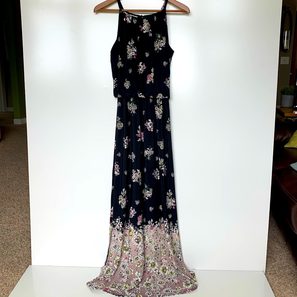 NWOT Floral Maxi Dress - Picture 2 of 16